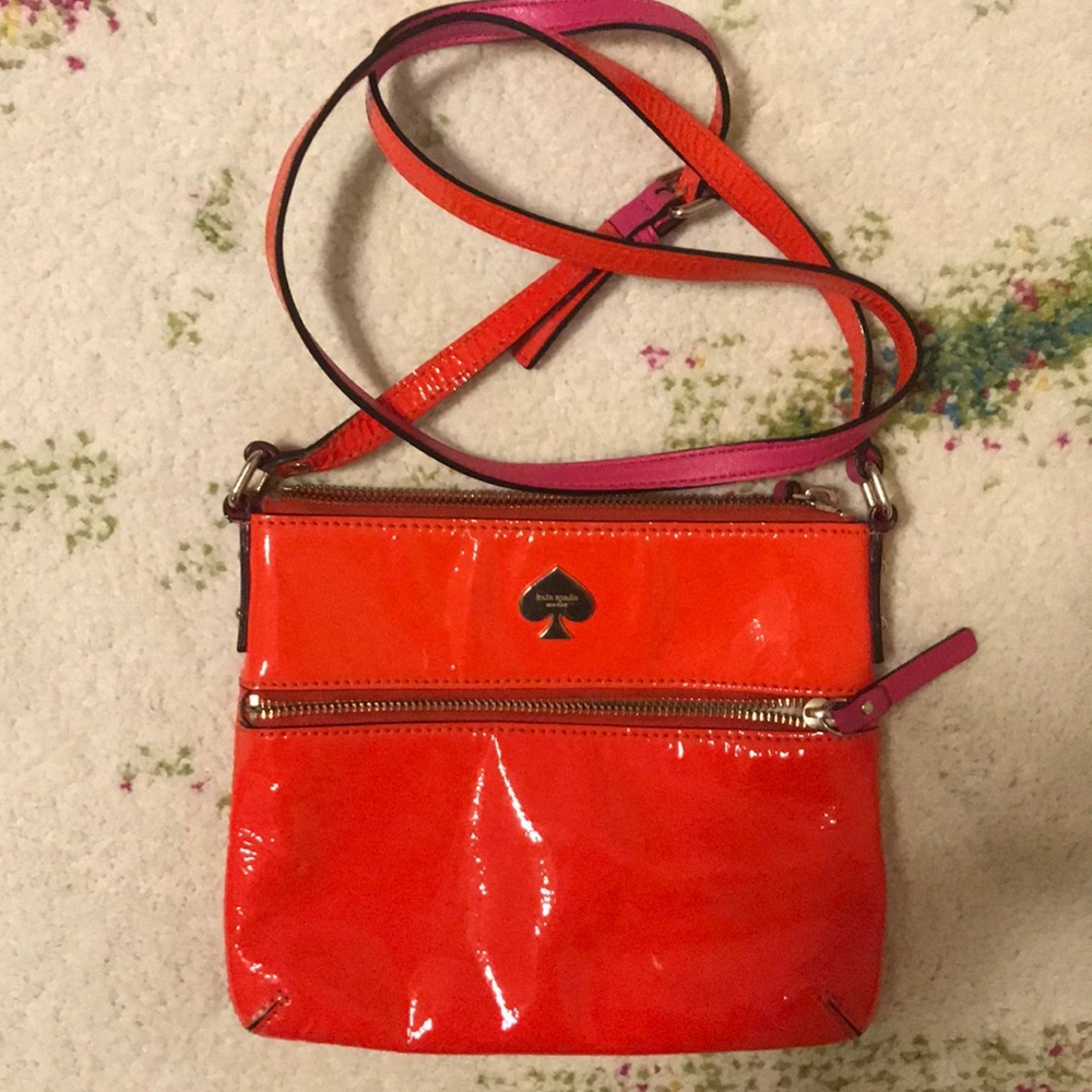 Kate spade patent leather crossbody purse
